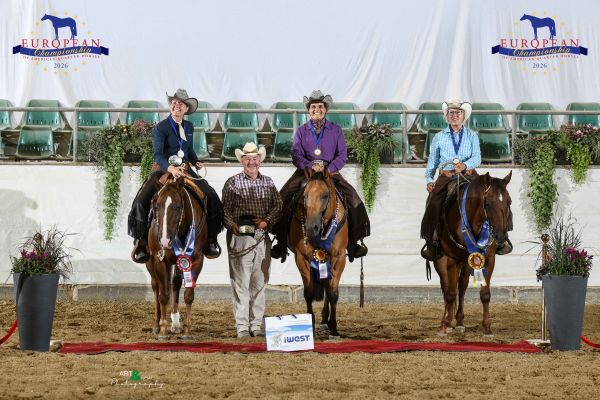 AMATEUR SELECT RANCH RIDING EC2 7912