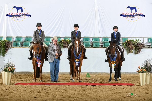 Youth Hunt Seat Equitation EC5 4946